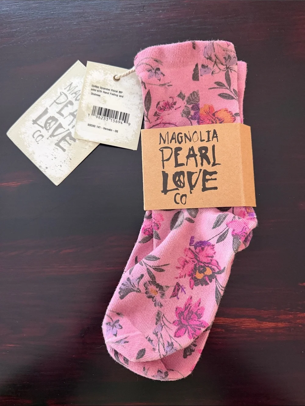 Magnolia Pearl - Socks 141 - Vervain